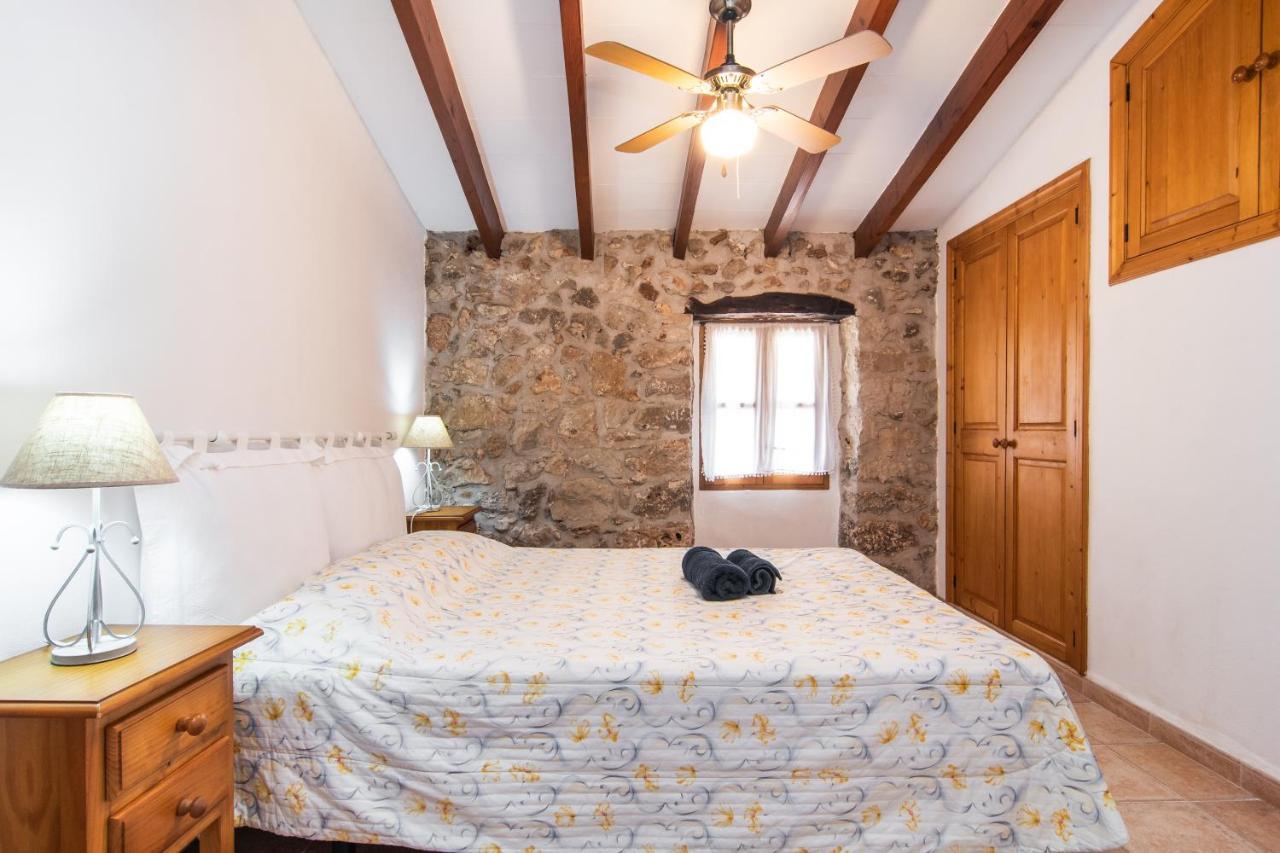Fabulous Rural House With Views To The Mountains With Swimming Pool Villa Caimari Exterior photo
